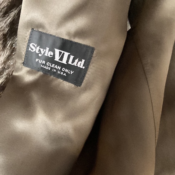 Style VI Ltd Brown Tan Faux Fur  Vintage  Jacket Size M - Picture 2 of 3